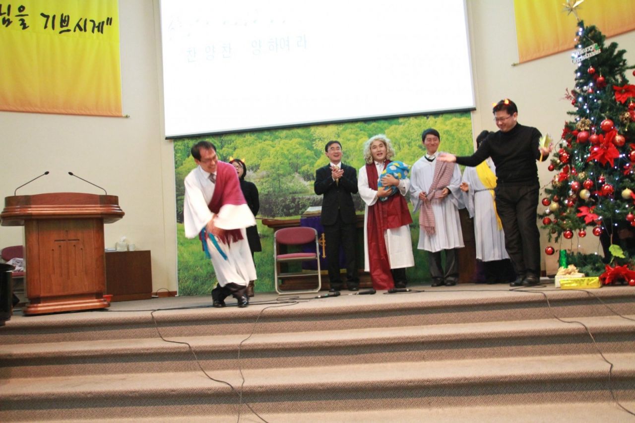 2010 성탄행사 (116).JPG : 2010 성탄기념 교회학교 행사