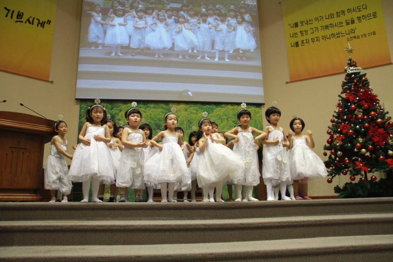 2010 성탄행사 (54).JPG : 2010 성탄기념 교회학교 행사